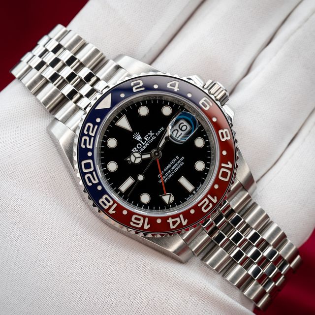 Rolex GMT Master II 126710 BLRO Image 5